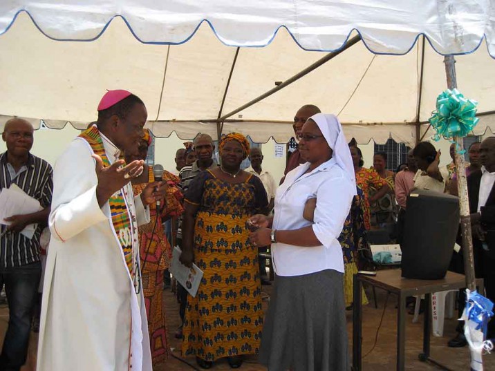 Inauguración del Centro de Salud Saint Benedict Menni