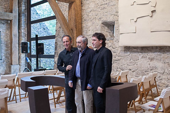 Rafael Larreina, entre Juan Carlos Irizar e Iñaki Revuelta