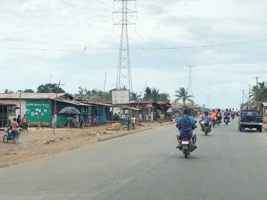 Pipeline Road, en Monrovia, Liberia