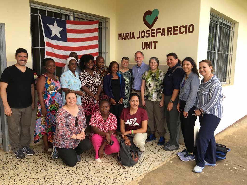 Catholic Relief Services visita el centro de salud mental Saint Benedict Menni