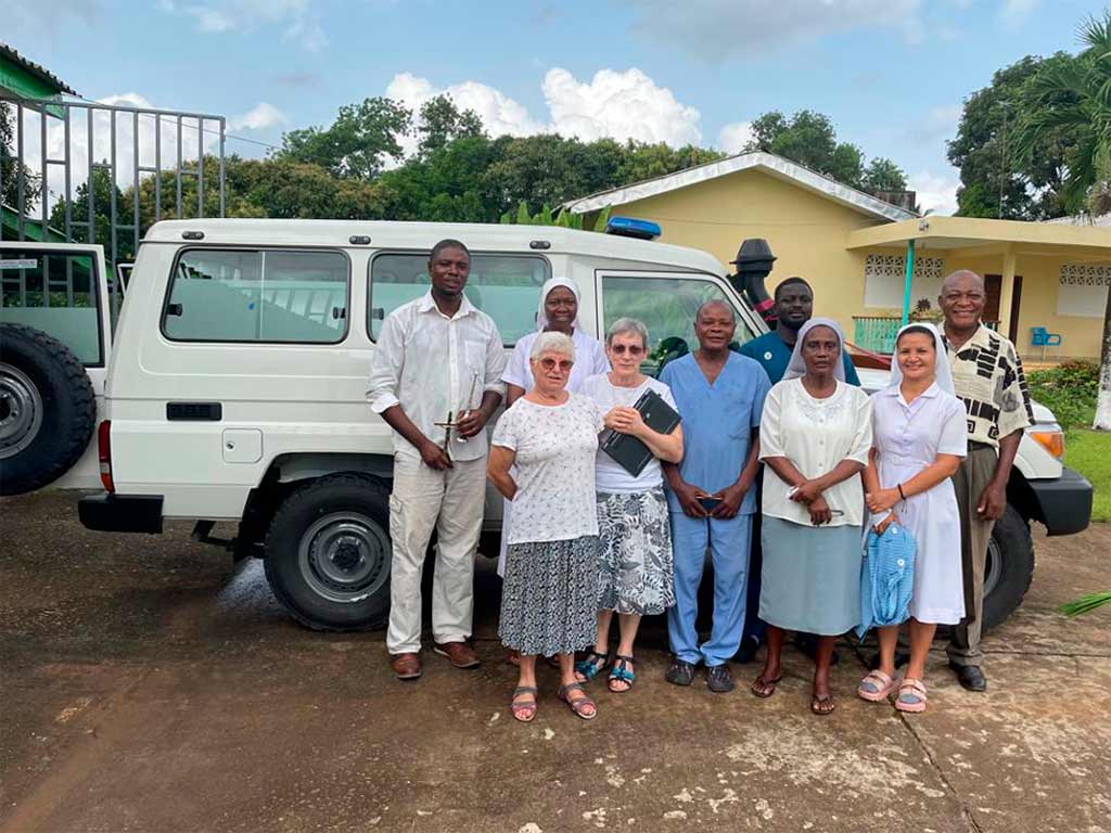 Nueva ambulancia del Saint benedict Menni Health Center